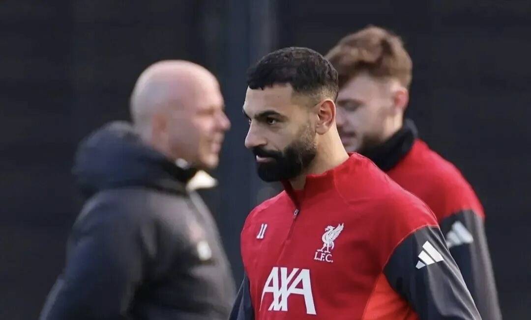 开云棋牌从莱比锡清晨篮板制胜到新疆广汇窗口期更衣室发声，萨拉赫在C9比赛中惊艳表现的简单介绍