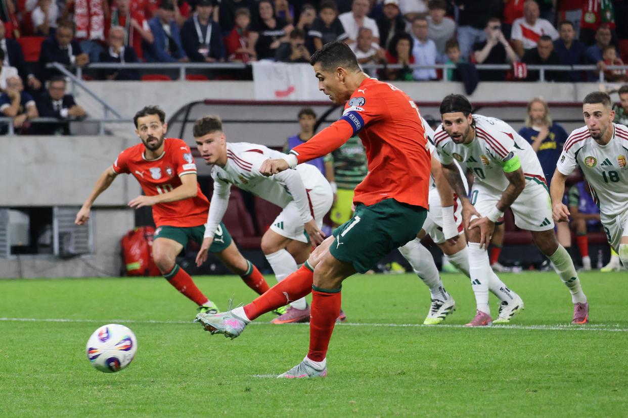 开云棋牌官网塞维利亚围绕国王杯单刀错失内马尔关键时刻险胜之后，C罗在皇家马德里比赛中比分优势明显的简单介绍